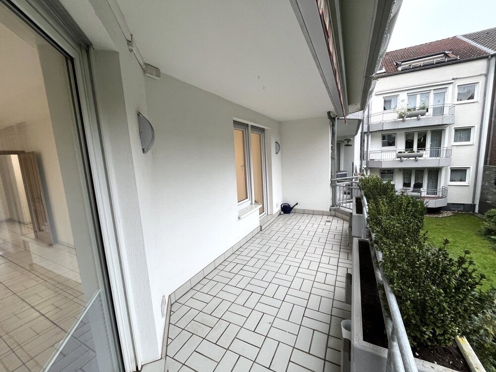 Wohnung zur Miete 592 € 2 Zimmer 74 m²<br/>Wohnfläche 1.<br/>Geschoss Ückendorf Gelsenkirchen 45886