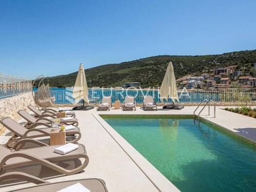 Wohnung zur Miete 1.250 € 2 Zimmer 68 m² 1. Geschoss Marina Marina