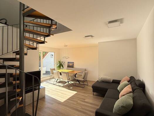 Maisonette zur Miete 810 € 2,5 Zimmer 58 m² Geschoss 3/3 frei ab 01.01.2026 Schimmingweg 24 Kirchheim Kirchheim unter Teck 73230