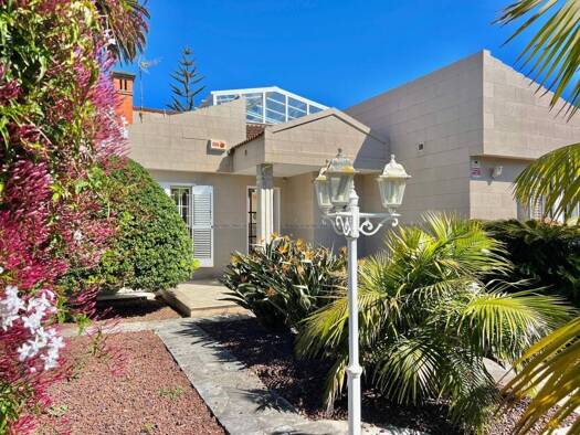 Chalet zum Kauf 895.000 € 5 Zimmer 345 m² 700 m² Grundstück San Cristóbal de La Laguna 38208