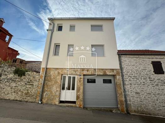 Einfamilienhaus zum Kauf 280.000 € 4 Zimmer 120 m² Zadar 23000