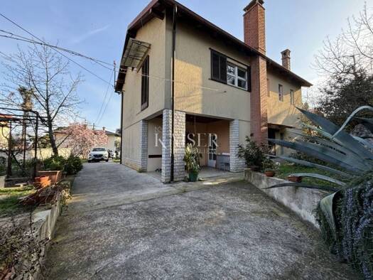 Haus zum Kauf 778.000 € 9 Zimmer 290 m² Lovran Lovran
