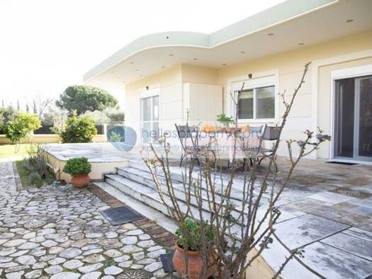 Einfamilienhaus zum Kauf 355.000 € 4 Zimmer 133 m² 600 m² Grundstück Municipality of Pyrgos 27131