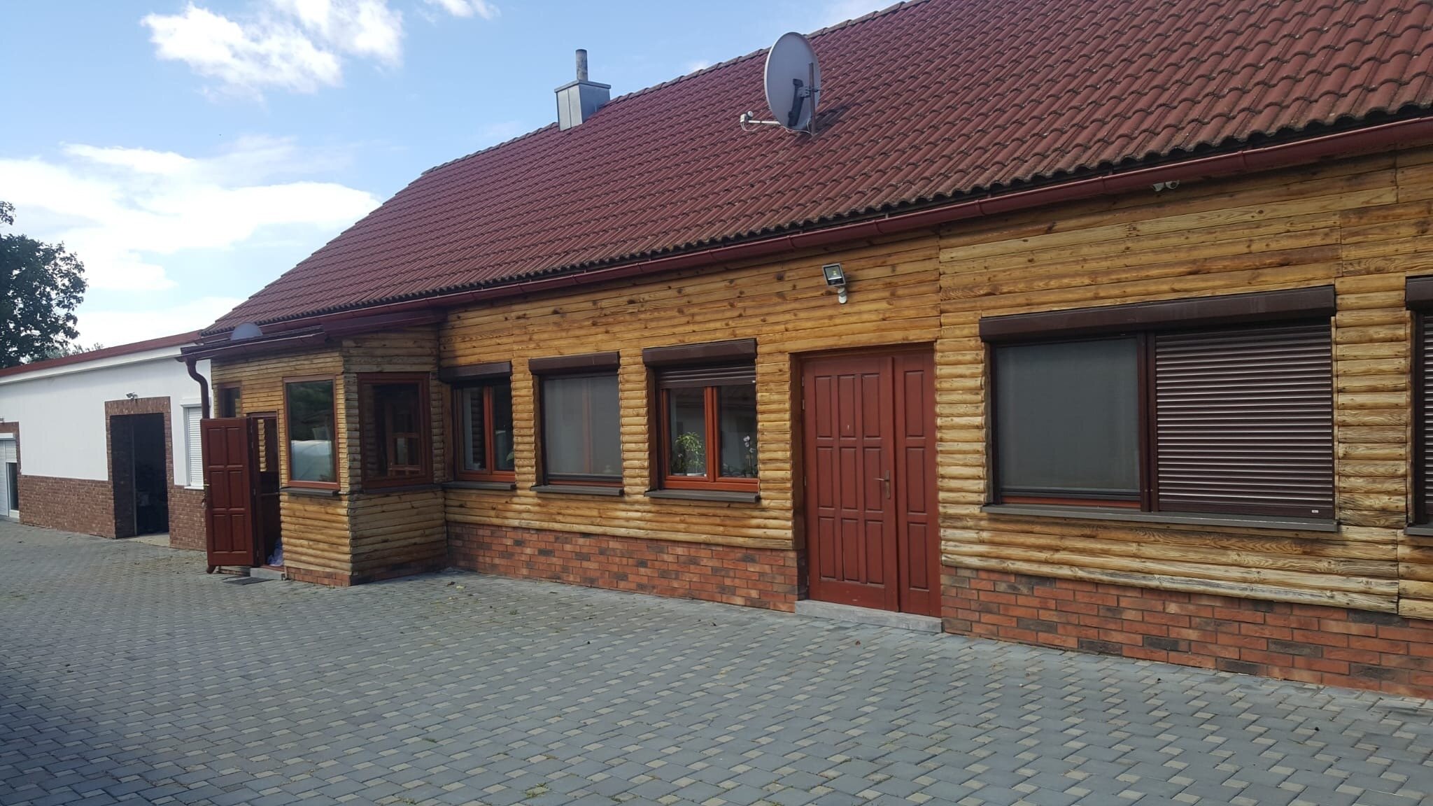 Bungalow zum Kauf provisionsfrei 250.000 € 4 Zimmer 210 m²<br/>Wohnfläche 2.591 m²<br/>Grundstück Niederdorla nyrovce 93567