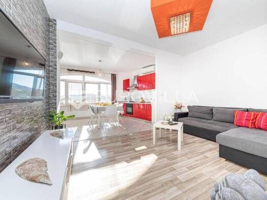 Wohnung zur Miete 700 € 2 Zimmer 60 m² 1. Geschoss Kastel Stari Kaštel Stari 21216