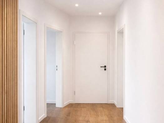 Wohnung zur Miete 900 € 4 Zimmer 100 m² Geschoss 3/3 frei ab 01.03.2026 Untermhaus Gera 07548