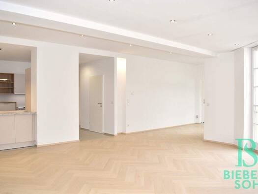 Wohnung zur Miete 1.247 € 4 Zimmer 131,8 m² 1. Geschoss Laxenburg 2361