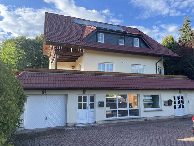 Mehrfamilienhaus zum Kauf als Kapitalanlage geeignet 497.000 € 12 Zimmer 350 m² 1.028 m² Grundstück Löbau 02708