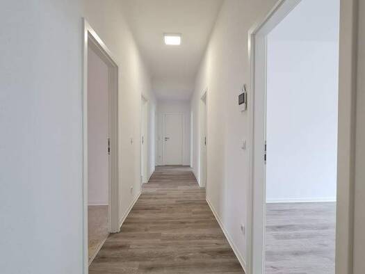 Praxis zur Miete 7,79 € 5 Zimmer St Johann Saarbrücken 66111