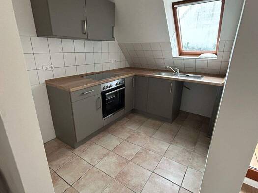 Wohnung zur Miete 1.230 € 4 Zimmer 82 m² frei ab sofort Neue Straße 7 Elmshorn 25337