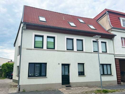 Mehrfamilienhaus zum Kauf als Kapitalanlage geeignet 295.000 € 1 Zimmer 235 m² 333 m² Grundstück Falkenflucht 23 Güstrow Güstrow 18273