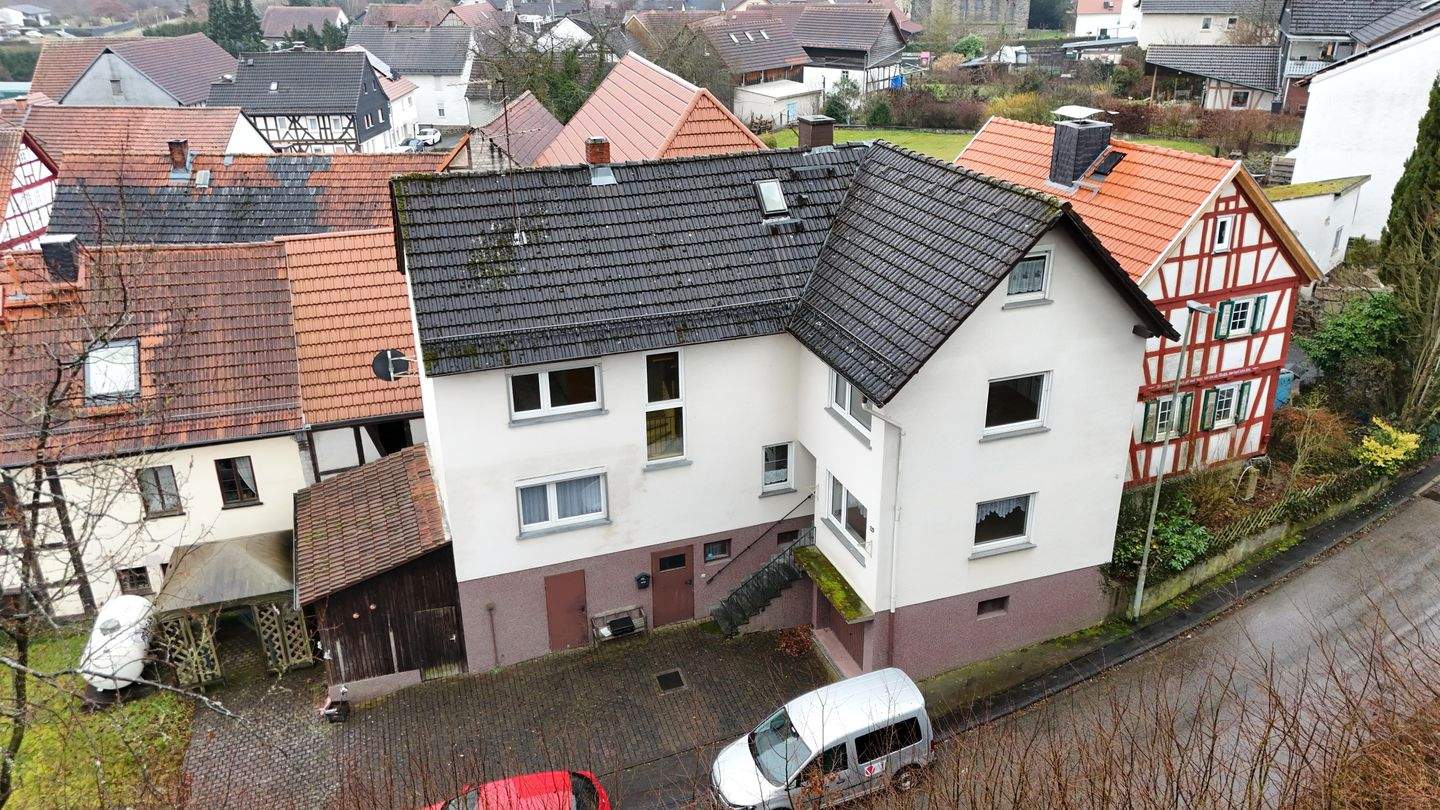 Immobilie in Mücke - Einfamilienhaus in Mücke! Sofort frei! - Bild 0
