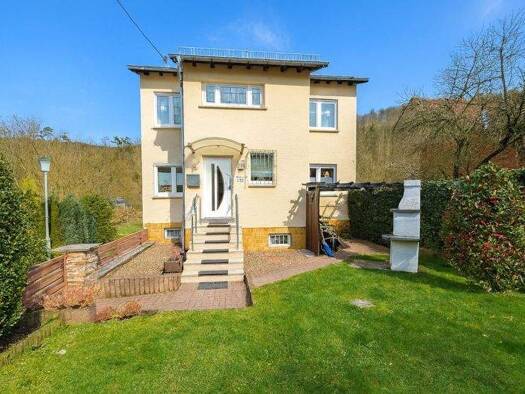 Einfamilienhaus zum Kauf 428.000 € 7 Zimmer 192 m² 331 m² Grundstück Taunusstraße 15 Adolfseck Bad Schwalbach 65307