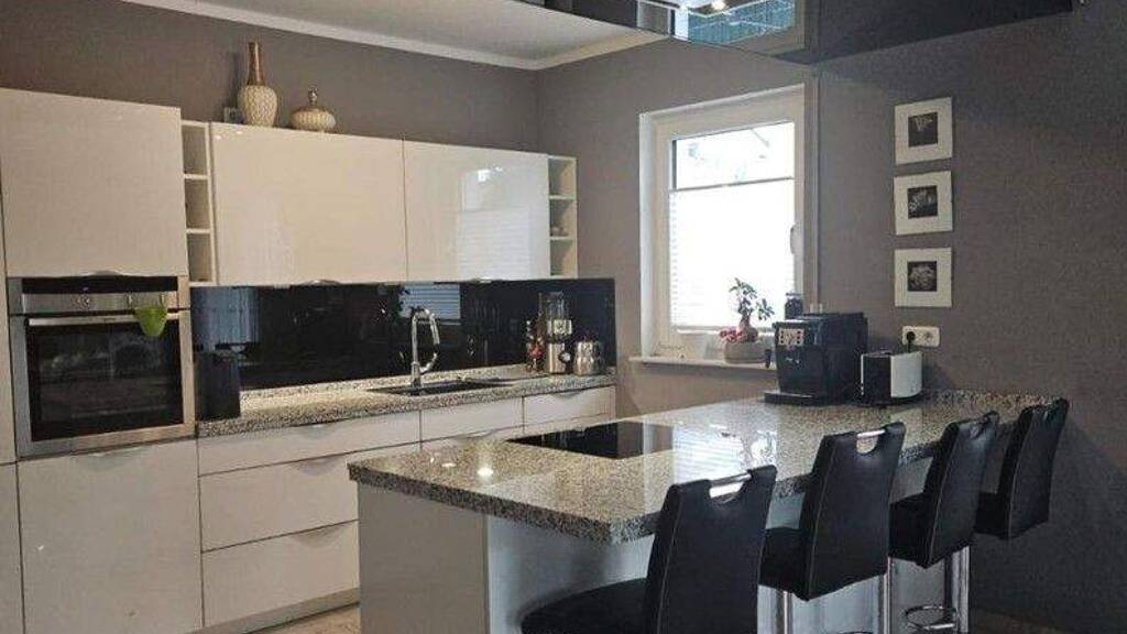 Einfamilienhaus zur Miete 2.999 € 4 Zimmer 140 m² 400 m² Grundstück frei ab 01.05.2026 Rudow Berlin 12357