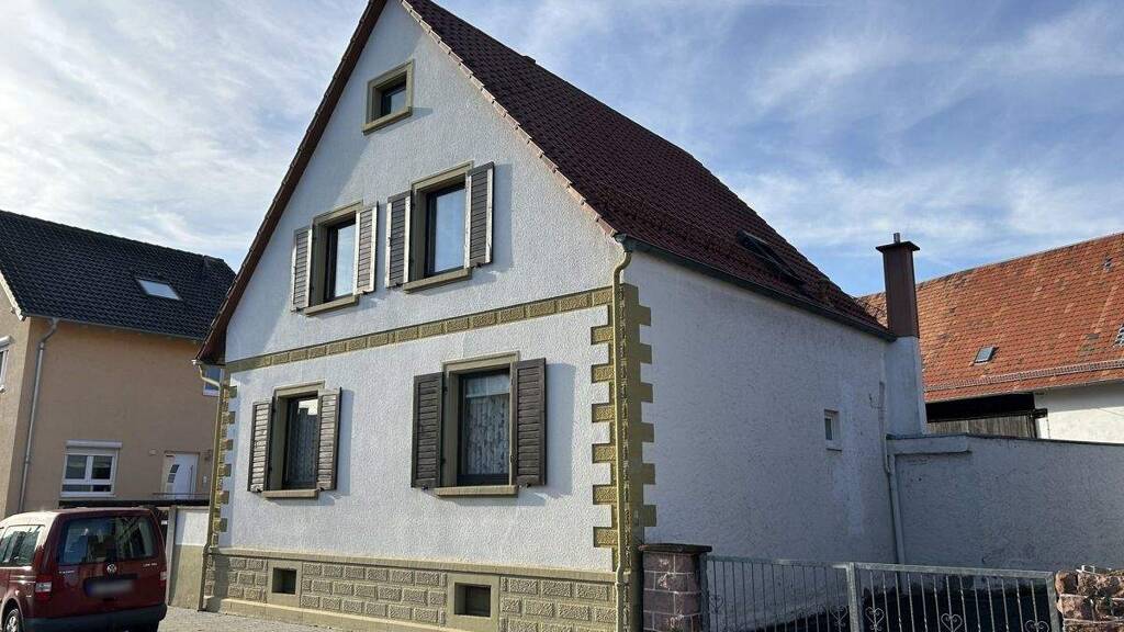 Einfamilienhaus zum Kauf 599.000 € 7 Zimmer 118 m² 936 m² Grundstück Spöck Stutensee / Spöck 76297