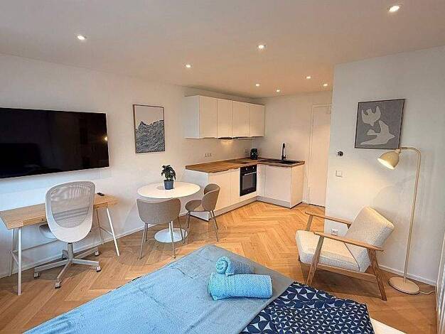 Studio zur Miete Wohnen auf Zeit 1.250 € 1 Zimmer 28 m² frei ab 01.03.2026 Ost Stuttgart 70190