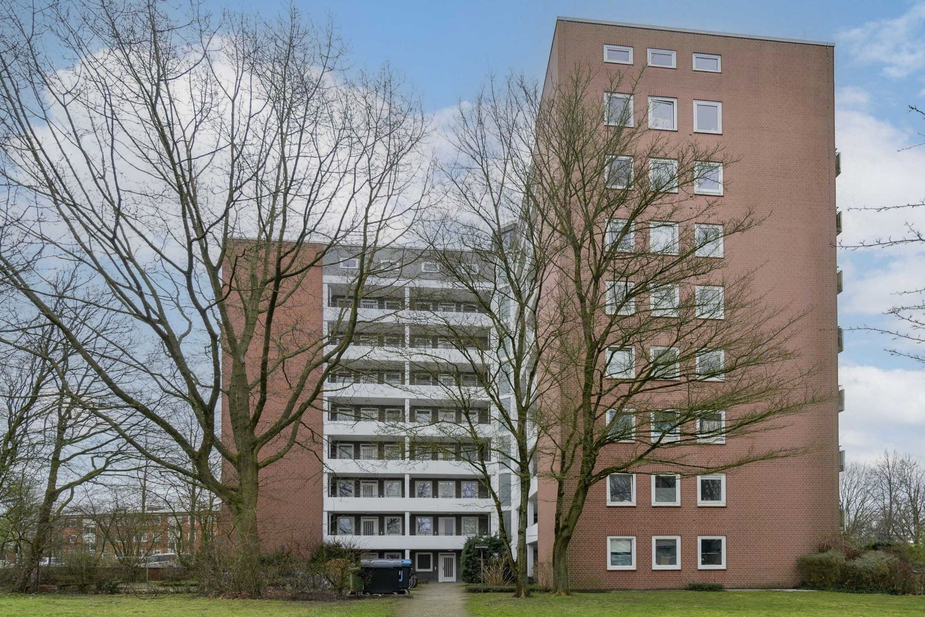 Wohnung zum Kauf provisionsfrei 170.000 € 1,5 Zimmer 36,9 m²<br/>Wohnfläche 7.<br/>Geschoss Niendorf Hamburg 22455