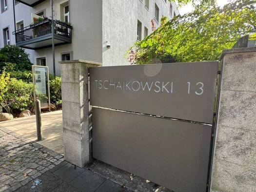 Wohnung zum Kauf 189.980 € 2 Zimmer 52 m² 1. Geschoss Tschaikowskistraße 13 Niederschönhausen Berlin 13156