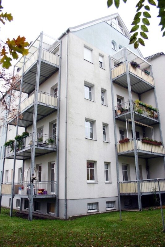 Wohnung zum Kauf 99.500 € 3 Zimmer 83,7 m²<br/>Wohnfläche EG<br/>Geschoss Limbach-Oberfrohna Limbach-Oberfrohna 09212