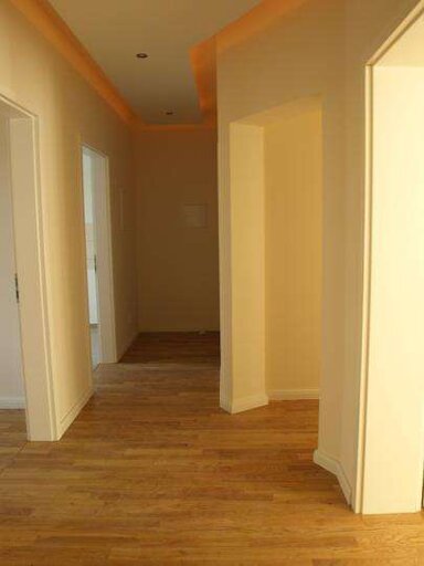 Wohnung zur Miete 750 € 3 Zimmer 88 m² Geschoss 2/24 Connewitz Leipzig 04277