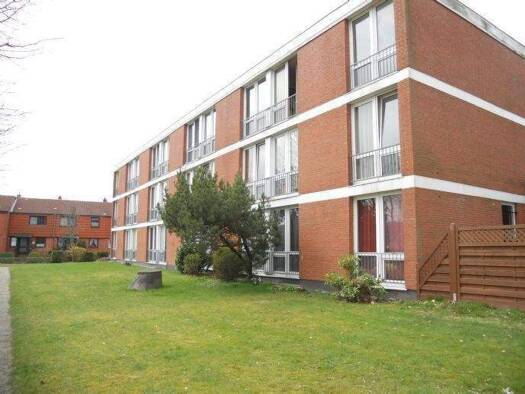 Wohnung zur Miete 490 € 1 Zimmer 20 m² 1. Geschoss frei ab sofort Altenholzer Str. 6 Klausdorf Altenholz 24161