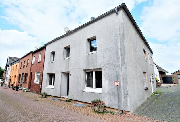 Wohnung zum Kauf 129.500 € 6 Zimmer 116,3 m² Schenkenschanz Kleve-Schenkenschanz 47533