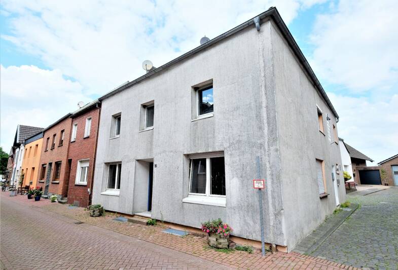 Wohnung zum Kauf 129.500 € 6 Zimmer 116,3 m² Schenkenschanz Kleve-Schenkenschanz 47533