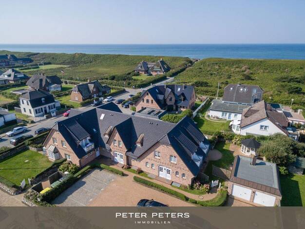 Reihenmittelhaus zum Kauf 1.495.000 € 5 Zimmer 144 m² 1.623 m² Grundstück Westerland Sylt 25980
