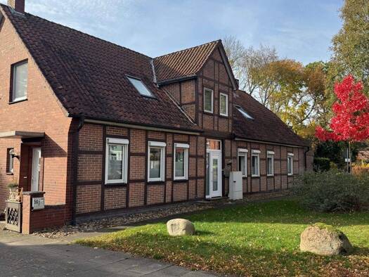 Einfamilienhaus zum Kauf 380.000 € 8 Zimmer 259 m² 1.237 m² Grundstück Bad Bevensen 29549