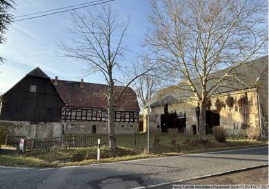 Einfamilienhaus zum Kauf 115.000 € 335 m² 3.900 m² Grundstück Mutzschwitz Nossen 01863