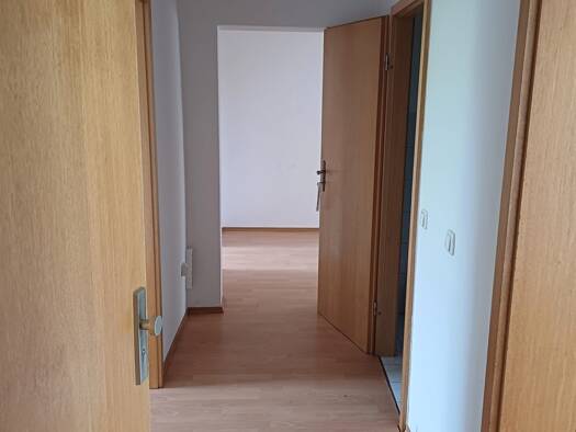 Wohnung zur Miete 400 € 4 Zimmer 72,3 m² 3. Geschoss Am Wurzbächle 9 Wurzbach Wurzbach 07343
