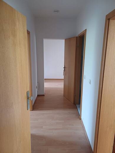 Wohnung zur Miete 400 € 4 Zimmer 72,3 m² 3. Geschoss Am Wurzbächle 9 Wurzbach Wurzbach 07343