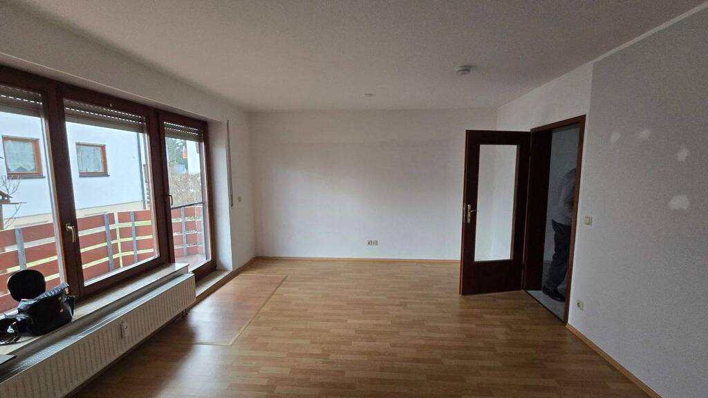 Wohnung zur Miete 525 € 2 Zimmer 62,2 m² Geschoss EG/2 frei ab 01.04.2026 Meller Weg 11 Pirna 01796