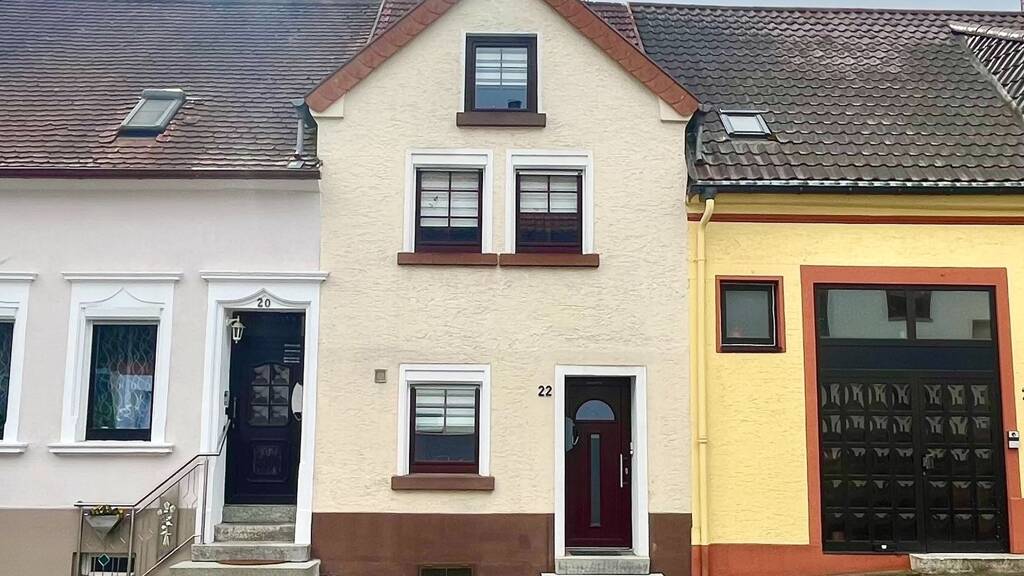 Reihenmittelhaus zum Kauf 99.000 € 3 Zimmer 65 m² 274 m² Grundstück Aßweiler Blieskastel 66440