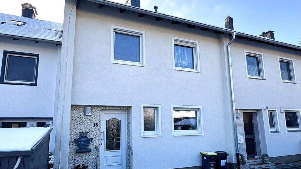 Reihenmittelhaus zum Kauf 265.000 € 4 Zimmer 85 m² 160 m² Grundstück Sennestadt Bielefeld / Sennestadt 33689