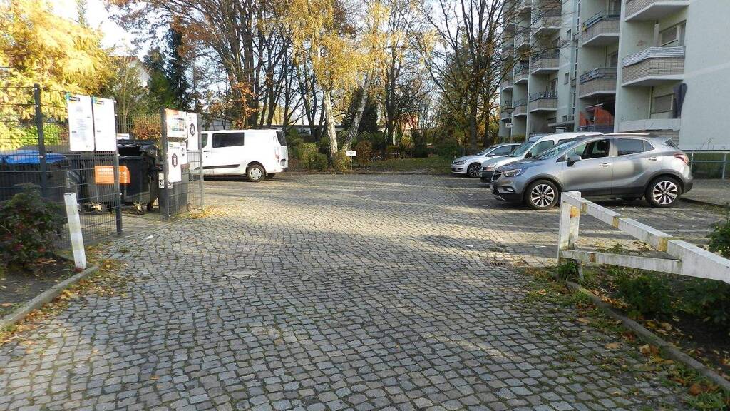 Außenstellplatz zur Miete provisionsfrei 39 € Marienfelde Berlin 12277