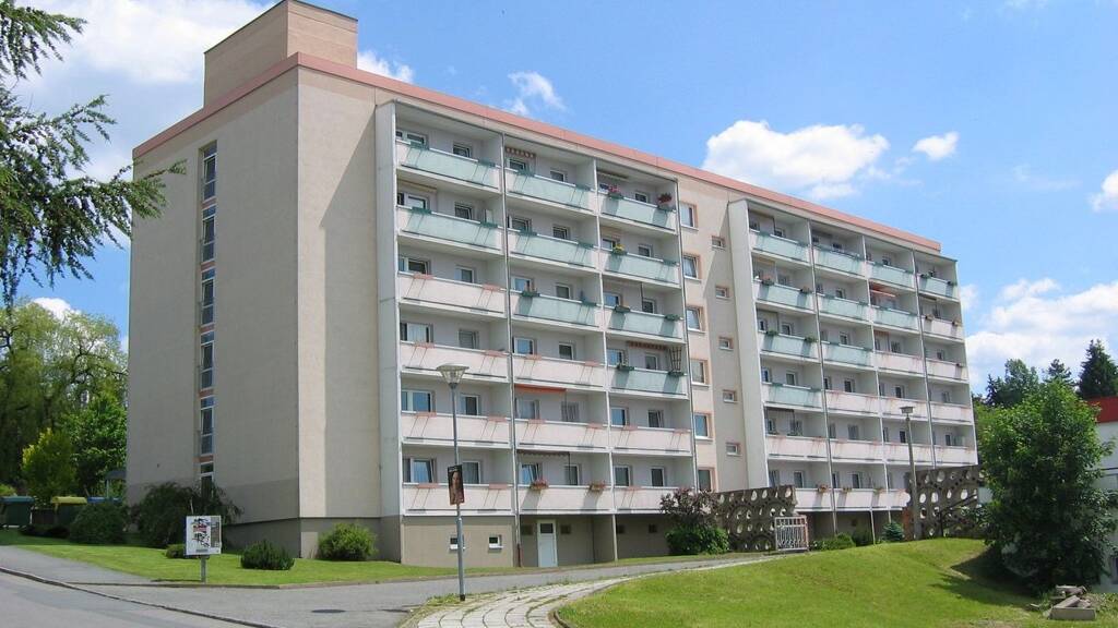 Studio zur Miete 245 € 1 Zimmer 37,8 m² EG frei ab sofort Straße der DSF 35 Zeulenroda Zeulenroda-Triebes 07937