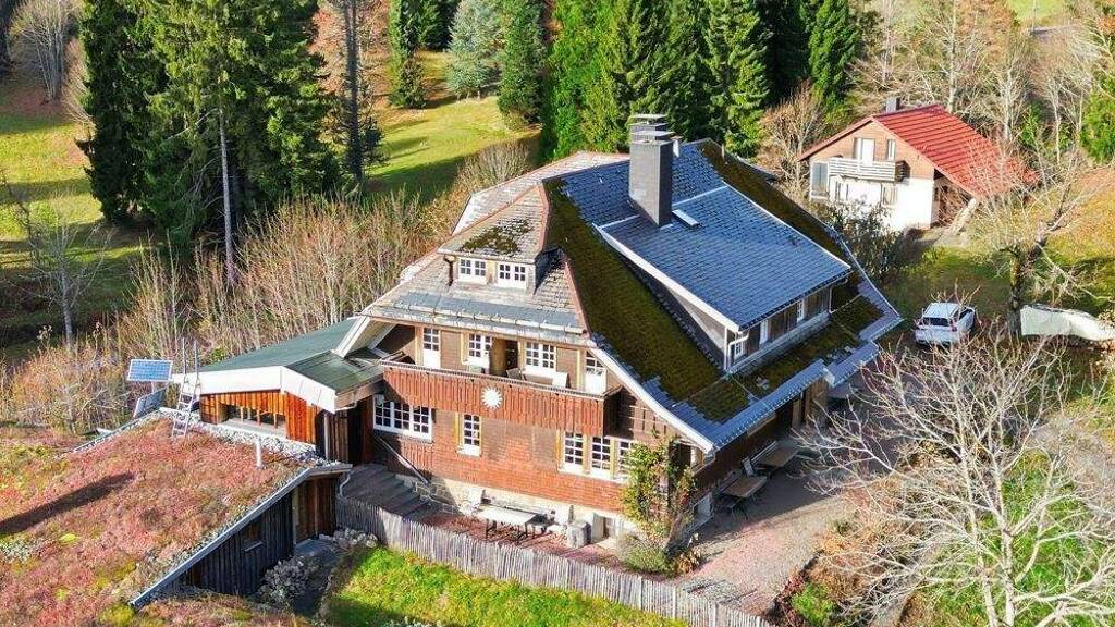 Hotel zum Kauf 1.250.000 € 25 Zimmer Aitern-Multen 79677