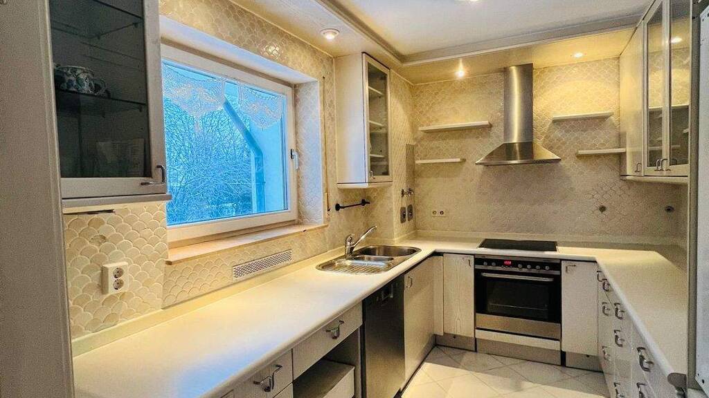 Wohnung zum Kauf 925.000 € 6 Zimmer 170 m² 1. Geschoss frei ab sofort Weingarten 88250