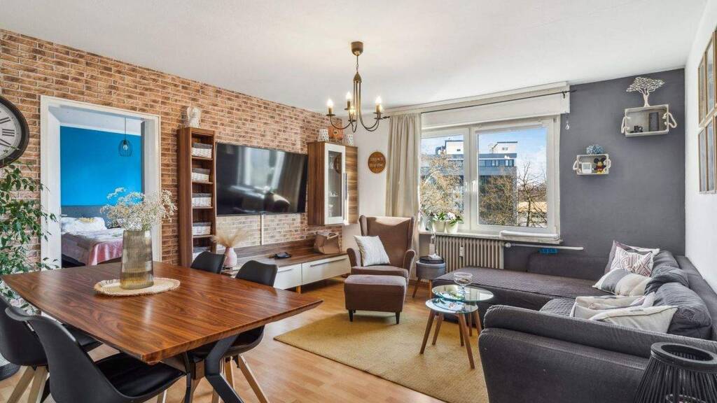 Wohnung zum Kauf 299.000 € 3 Zimmer 82,6 m² 2. Geschoss Lorsbacher Str. 1 Hofheim 65719