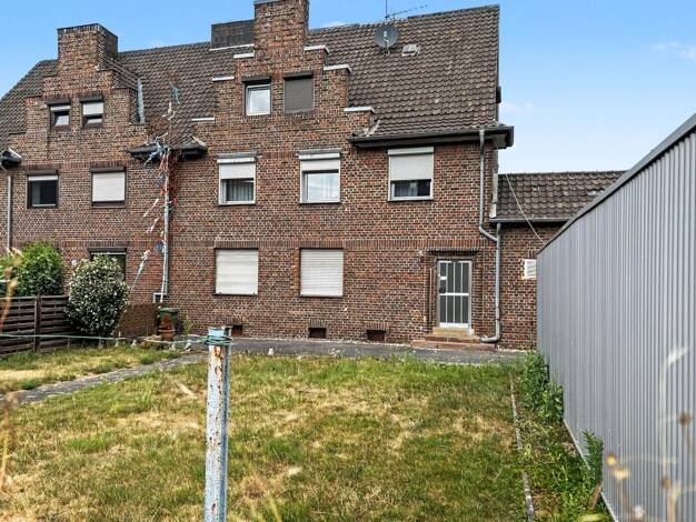 Mehrfamilienhaus zum Kauf 250.000 € 8 Zimmer 190,4 m² 712 m² Grundstück Kohlscheid Herzogenrath 52134