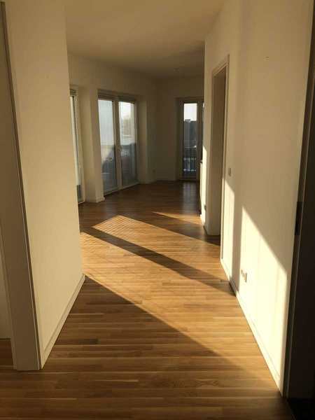 Wohnung zur Miete 700 € 3,5 Zimmer 93,3 m²<br/>Wohnfläche ab sofort<br/>Verfügbarkeit Rosengarten 19 Wedel 22880