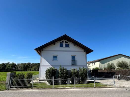 Einfamilienhaus zum Kauf 329.000 € 7 Zimmer 160 m² 440 m² Grundstück Ruhstorf Ruhstorf a.d.Rott 94099