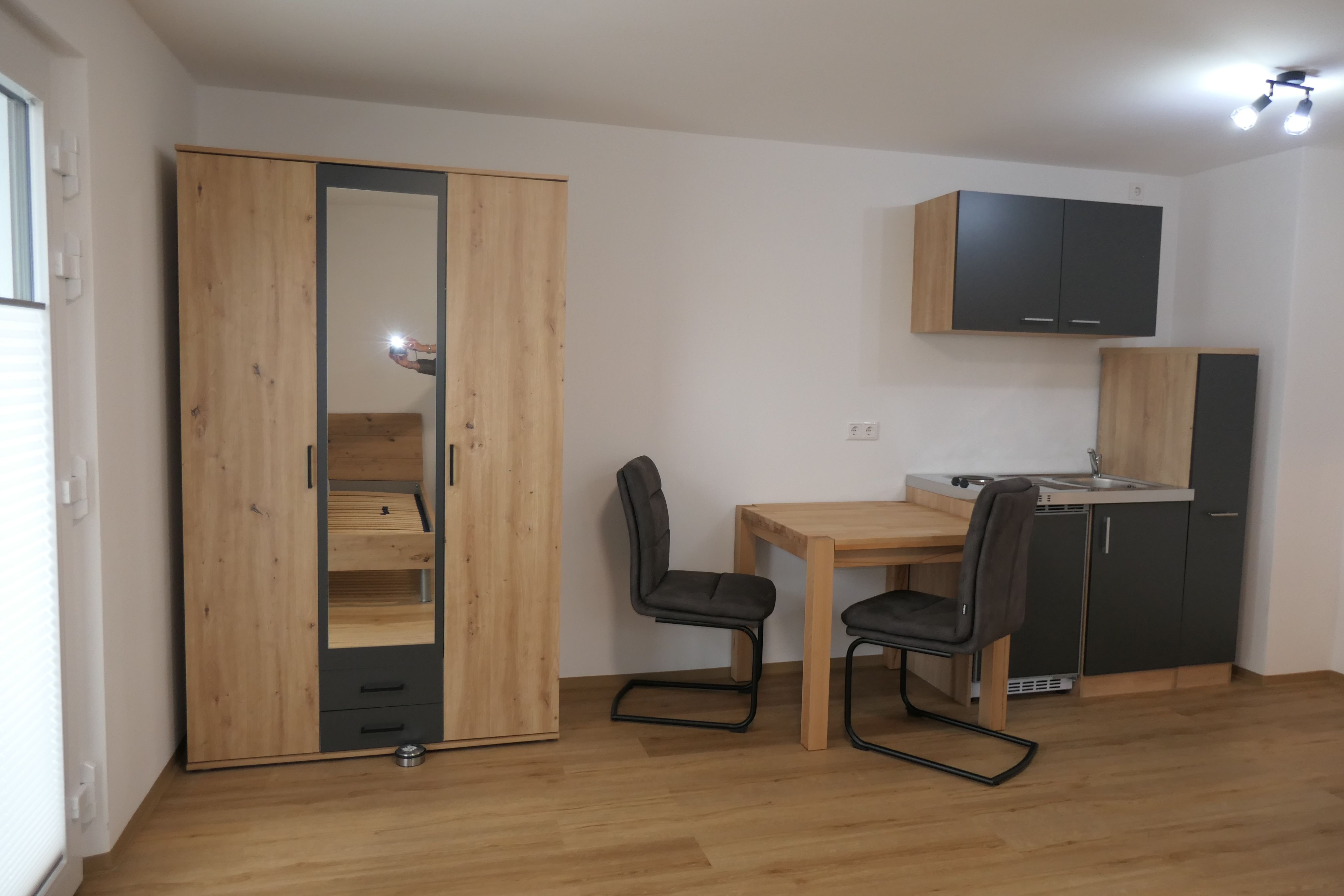 Studio zur Miete 400 € 1 Zimmer 20 m²<br/>Wohnfläche 1.<br/>Geschoss Kleinschwarzenlohe Wendelstein 90530