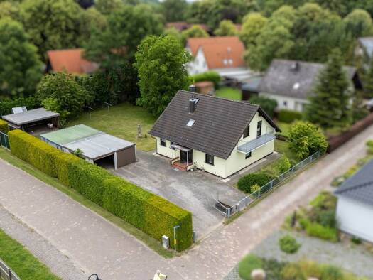 Einfamilienhaus zum Kauf 399.000 € 8 Zimmer 145 m² 1.100 m² Grundstück Sietow-Dorf Sietow 17209