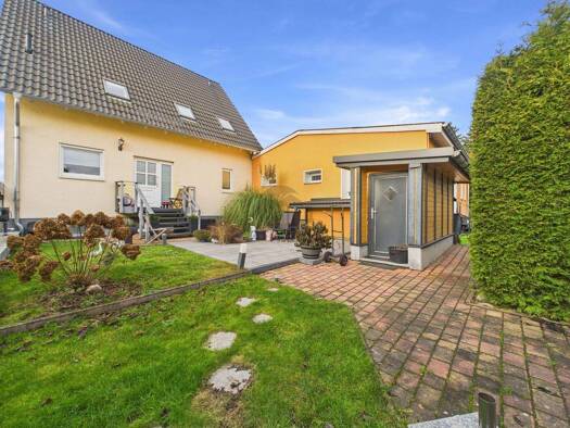 Haus zum Kauf 1.690.000 € 11 Zimmer 143,8 m² 986 m² Grundstück Marienfelde Berlin 12277