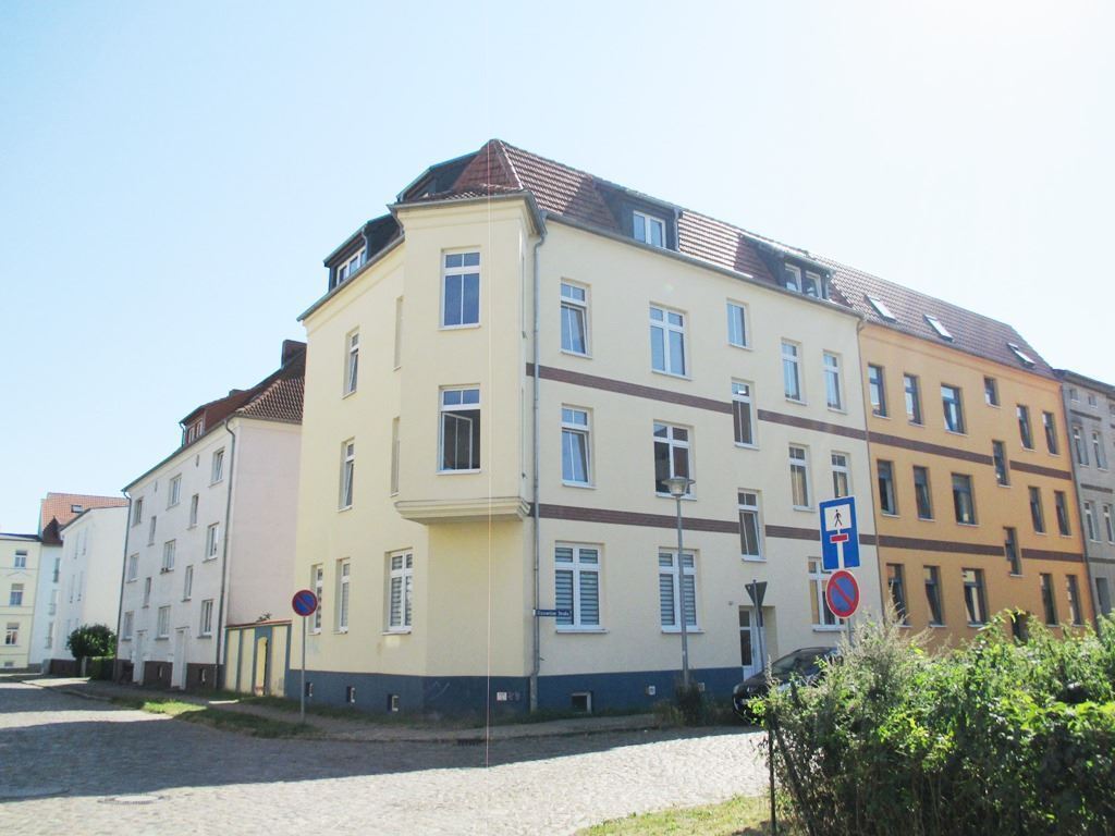 Wohnung zur Miete 490 € 3 Zimmer 70 m²<br/>Wohnfläche 3.<br/>Geschoss Glasewitzer Str. 5 Rostocker Viertel Güstrow 18273