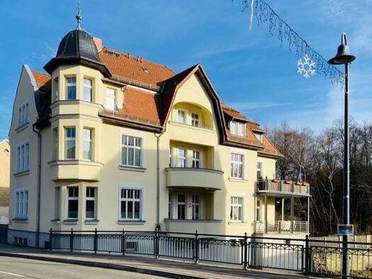 Haus zum Kauf provisionsfrei 580.000 € 19 Zimmer 469 m² 1.556 m² Grundstück Bahnhofstraße 2 Weida Weida 07570