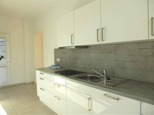 Wohnung zur Miete 640 € 2,5 Zimmer 97,4 m² 4 Geschosse frei ab sofort Hainstraße 49 Sonnenberg Chemnitz 09130