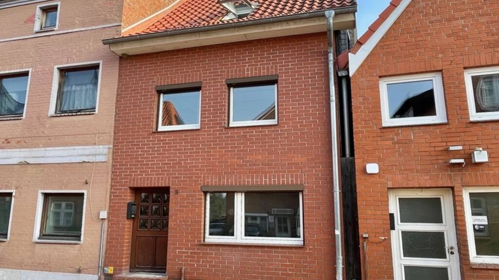 Stadthaus zum Kauf 299.000 € 5 Zimmer 89,6 m² 59 m² Grundstück Mölln 23879